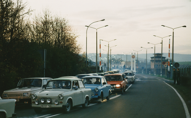 Bild: Grenzverkehr in Farbe