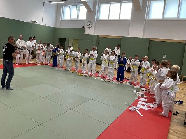 Bild: Judo Pr&uuml;fung bei der TSG Salza