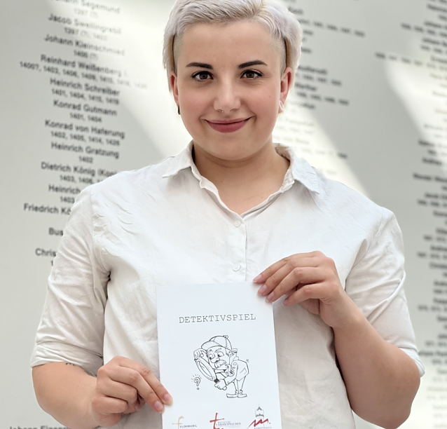 Bild: Michelle Puls hat sich f&uuml;r die Flohburg ein Spiel f&uuml;r junge Detektive ausgedacht