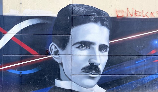 Bild: Nikola Tesla an eine Wand in der Leipziger S&uuml;dvorstadt gesprayt
