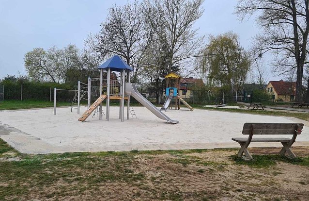 Bild: Spielplatz in Niedersalza
