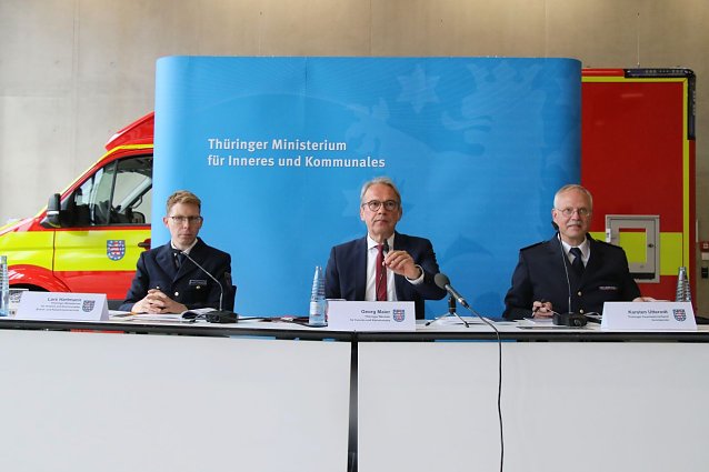 Bild: Th&uuml;ringens Innenminister Georg Maier stellte die Feuerwehrstatistik f&uuml;r das Jahr 2022 in der neuen Feuerwache in Nordhausen vor