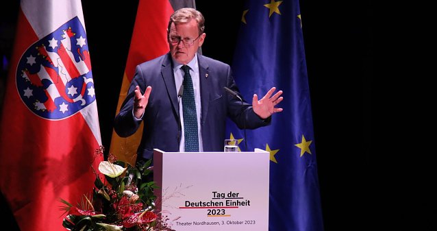 Bild: Th&uuml;ringens Ministerpr&auml;sident Bodo Ramelow beim zentralen Festakt des Freistaates zum Tag der Deutschen Einheit in Nordhausen