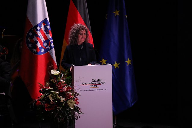 Bild: Landtagspr&auml;sidentin Birgit Pommer