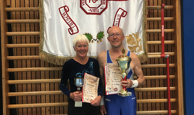 Bild: Ruth Hagene und Frank Lahn beim Turner-Memorial in Cottbus