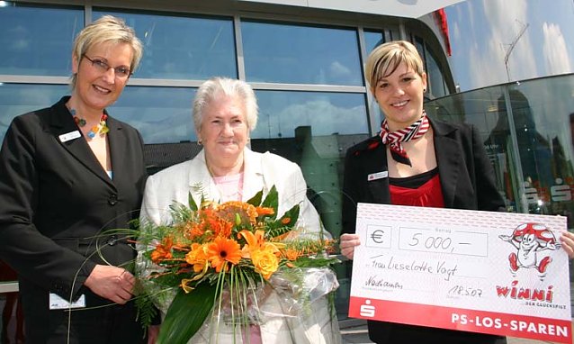 Bild: Strahlende Gewinnerin
