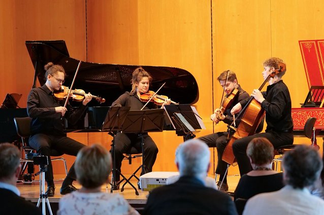 Bild: Das �Vimare-Quartett� spielt demn&auml;chst im Ratssaal auf