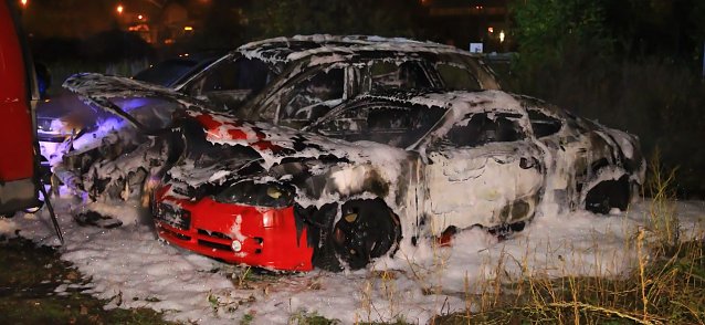 Bild: Abgebrannte Fahrzeuge in Nordhausen