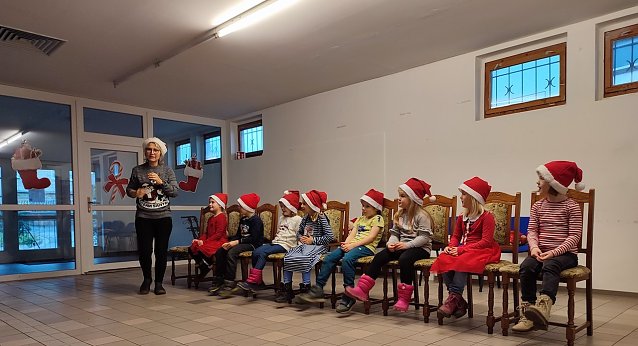 Bild: &Uuml;nrraschungsbesuch zur Seniorenweihnachtsfeier