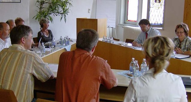 Bild: Gespr&auml;chsrunde