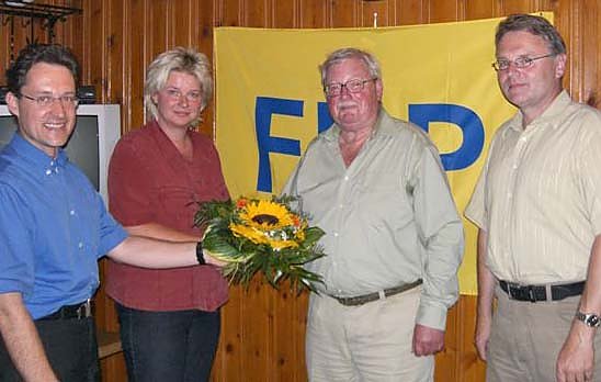 Bild: Vorstand und Graulanten