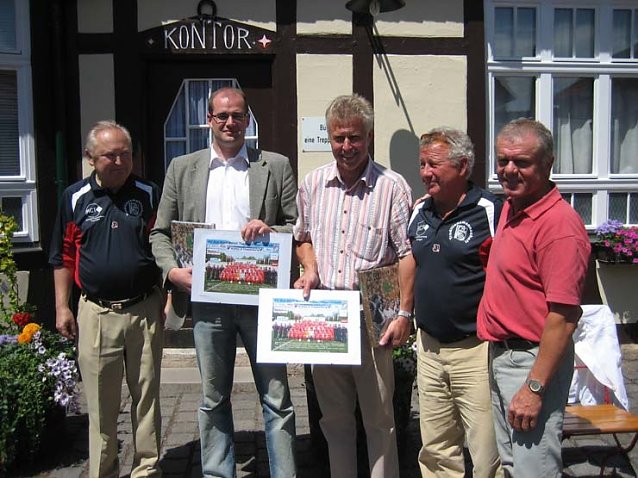Bild: H&auml;nsel (Th&uuml;ringer Fu&szlig;ballverband), Jendricke, Junker, Schuster, Forberger