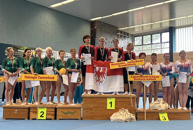 Bild: Den 2.Platz in der Kategorie 60+ erturnten sich die Th&uuml;ringerinnen