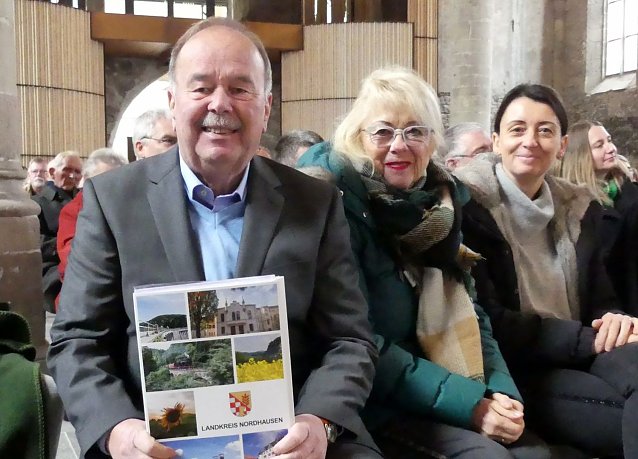 Martin Bischoff bei der Wiederer&ouml;ffnung von St. Johannis Ende 2022/Kirchenkreis S&uuml;dharz Foto: Regina Englert