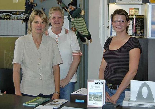 Bild: Fahrscheine in der Info