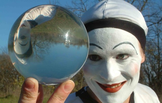 Bild: Die runde Welt eines Clowns