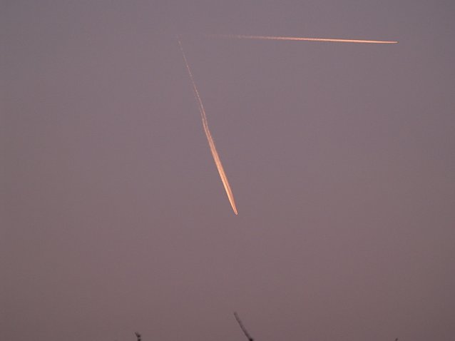 Bild: Komet oder UFO?