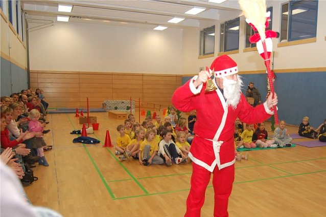 Bild: Sportliche Weihnachtsfeier