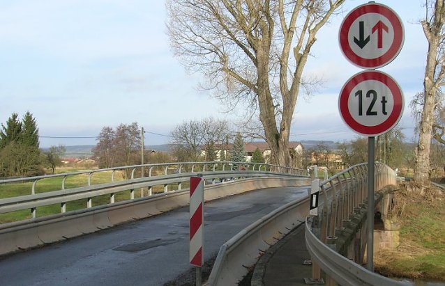 Bild: Marode Br&uuml;cke