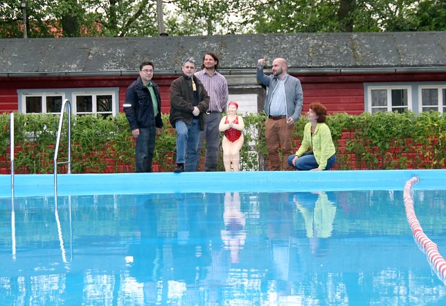 Bild: Schwimmbad wird am Montag ge&ouml;ffnet