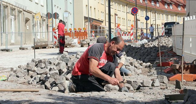 Bild: Hier wird gepflastert