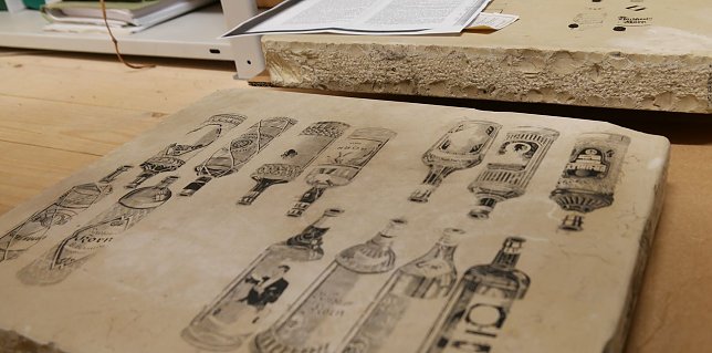 Bild: Die erhalten Steindruckplatten