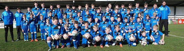 Bild: Auftakt f&uuml;r das Fu&szlig;ball-Ferien-Camp