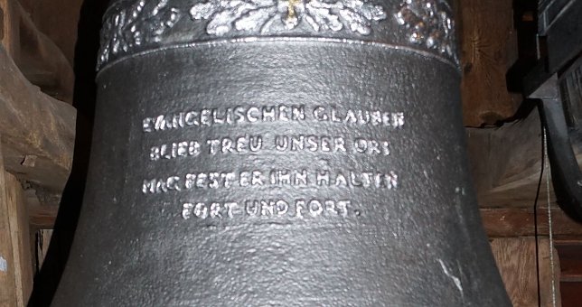 Bild: Die Glocke als Zeugnis