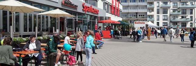 Bild: Knax-Kinderfest auf dem Parkplatz der Kreissparkasse