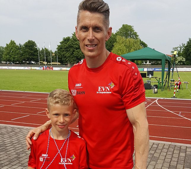 Bild: Marco Bachmann mit sohn Damian