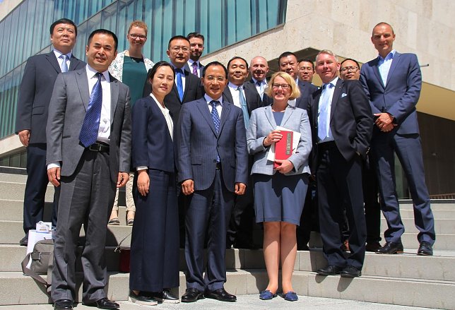 Bild: Chinesische Delegation empfangen