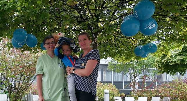 Bild: Sylke Ludwig, der kleine Hugo und seine Mama