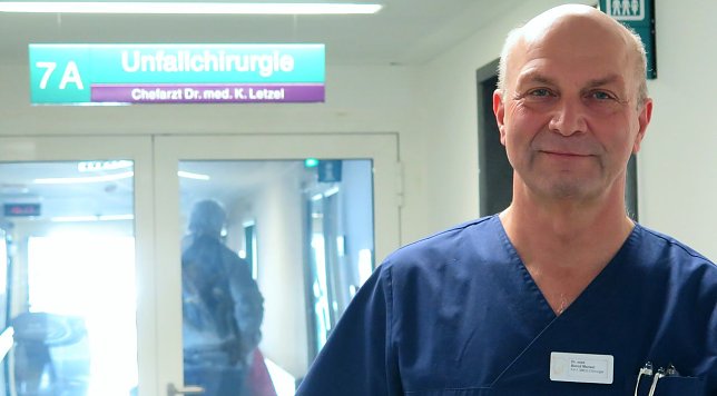 Bild: Dr. Bernd Mansel arbeitet als Belegarzt im S&uuml;dharz Klinikum
