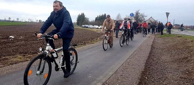 Bild: Radweg in der Goldenen Aue