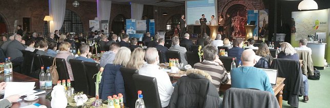 Bild: Blick in den Burghof