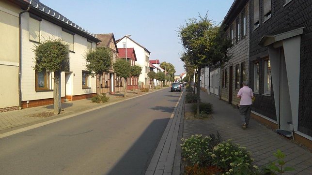 Bild: Hauptstra&szlig;e in Salza