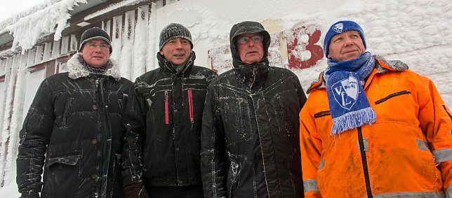 Bild: Drei Inspekteure und ein Macher