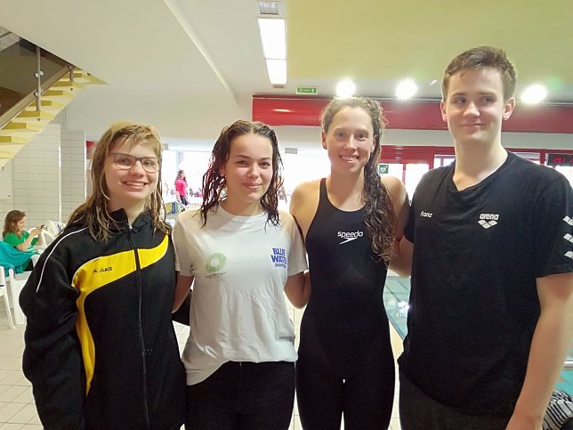 Bild: Beim Schwimmfest in Halle mit dabei