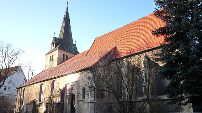 Bild: Die Bleicher&ouml;der Kirche von S&uuml;dosten
