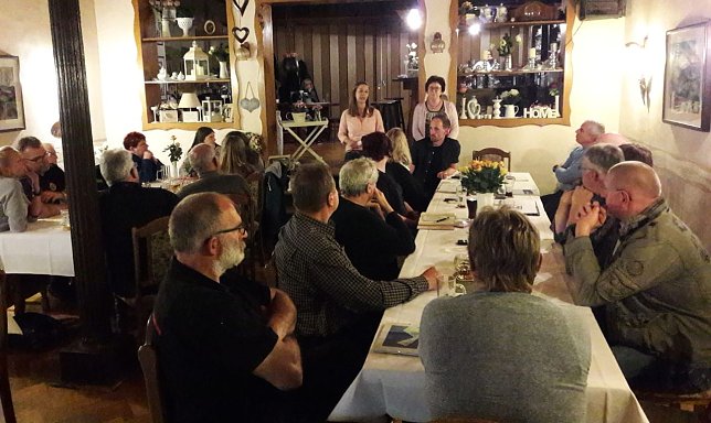 Bild: Zusammentreffen der B&uuml;rgerBewegungEllrich