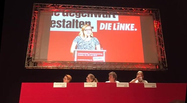 Bild: Katja Mitteldorf bei ihrer Bewerbungsrede