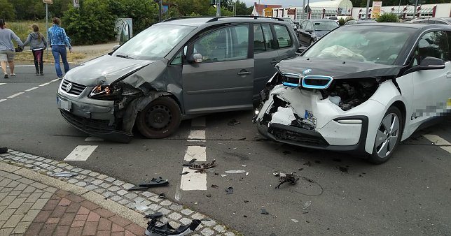 Bild: Ineinander gekracht