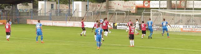 Bild: Wacker kommt immer wieder gef&auml;hrlich in den G&auml;ste-Strafraum