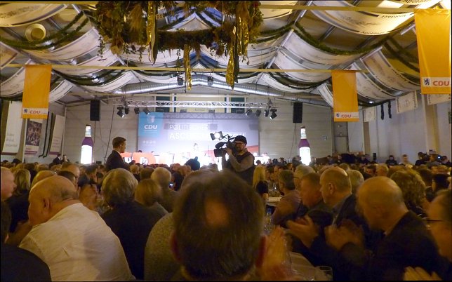 Bild: Blick in die Festhalle der Apoldaer Vereinsbrauerei