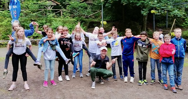 Bild: Abschied aus der Grundschule