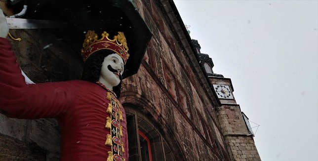 Bild: Es ist f&uuml;nf nach zw&ouml;lf f&uuml;r das Gesch&auml;ftsleben in Nordhausen, meint die Nordh&auml;user AfD. St&auml;dte, die sich auf Bund und Land verlassen und nicht selbst handeln, w&uuml;rden die Verlierer sein. Auch die kommunalen Unternehmen sind in der Pflicht.