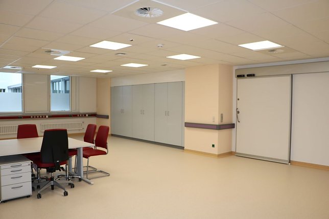 Bild: neuer Aufwachraum f&uuml;r OP-Patienten w&auml;hrend der Bauphase sp&auml;tere Bettengarage f&uuml;r den gesamten OP-Bereich.