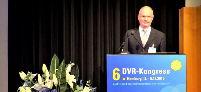 Bild: Beintker &uuml;bernahm 2015 die Pr&auml;sidentschaft des Deutschen Andrologie-Kongresses 2015 in Hamburg