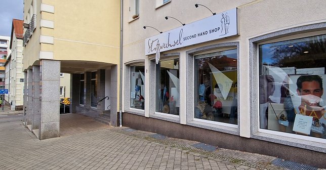 Bild: Hier kann Frau oder Mann Stoffe wechseln