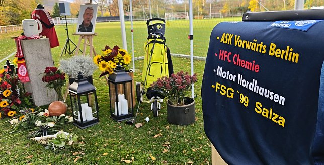 Bild: Abschied von Fu&szlig;ball-Legende Manfred "Heppel" Sch&uuml;tze